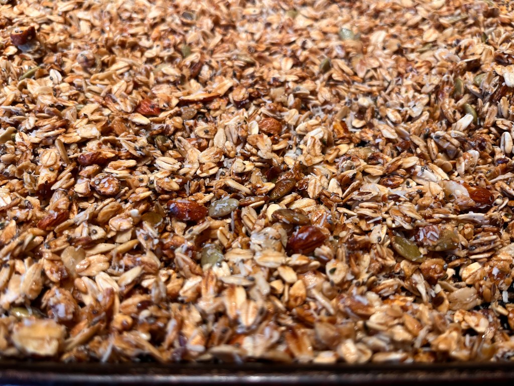 How to Make Crunchy Granola at&nbsp;Home